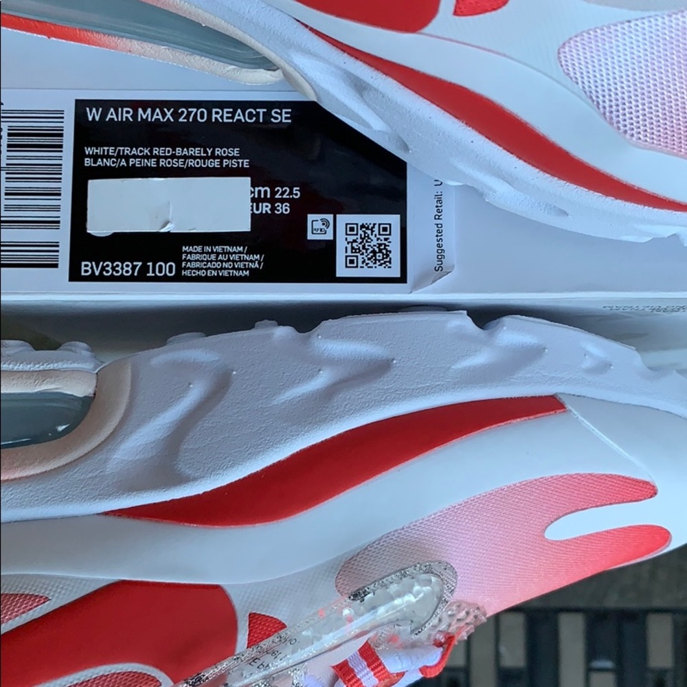 • NIKE W AIR MAX 270 REACT SE WMNS - Picture 12 of 16